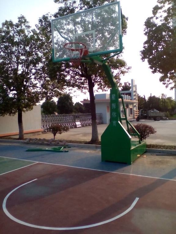 随州篮球架硅pu球场 